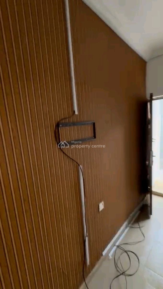 Mini Flat Apartment on a Ground Floor, Sunday Dejo Close, Bolaji Omupo, Pedro, Gbagada, Lagos, Mini Flat (room and Parlour) for Rent