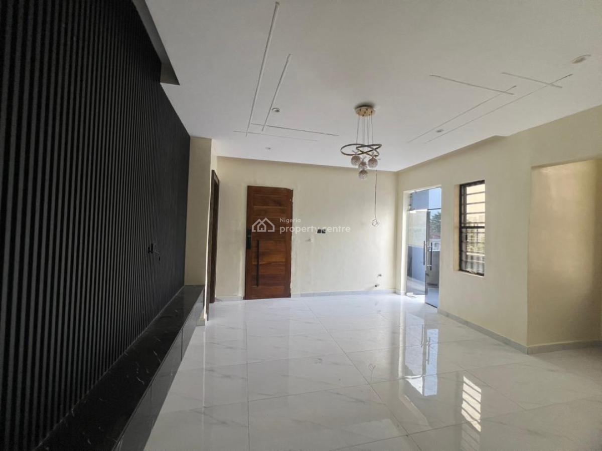 2 Bedrooms Apartments and Bq, Lekki Phase 1, Lekki, Lagos, Flat / Apartment for Sale