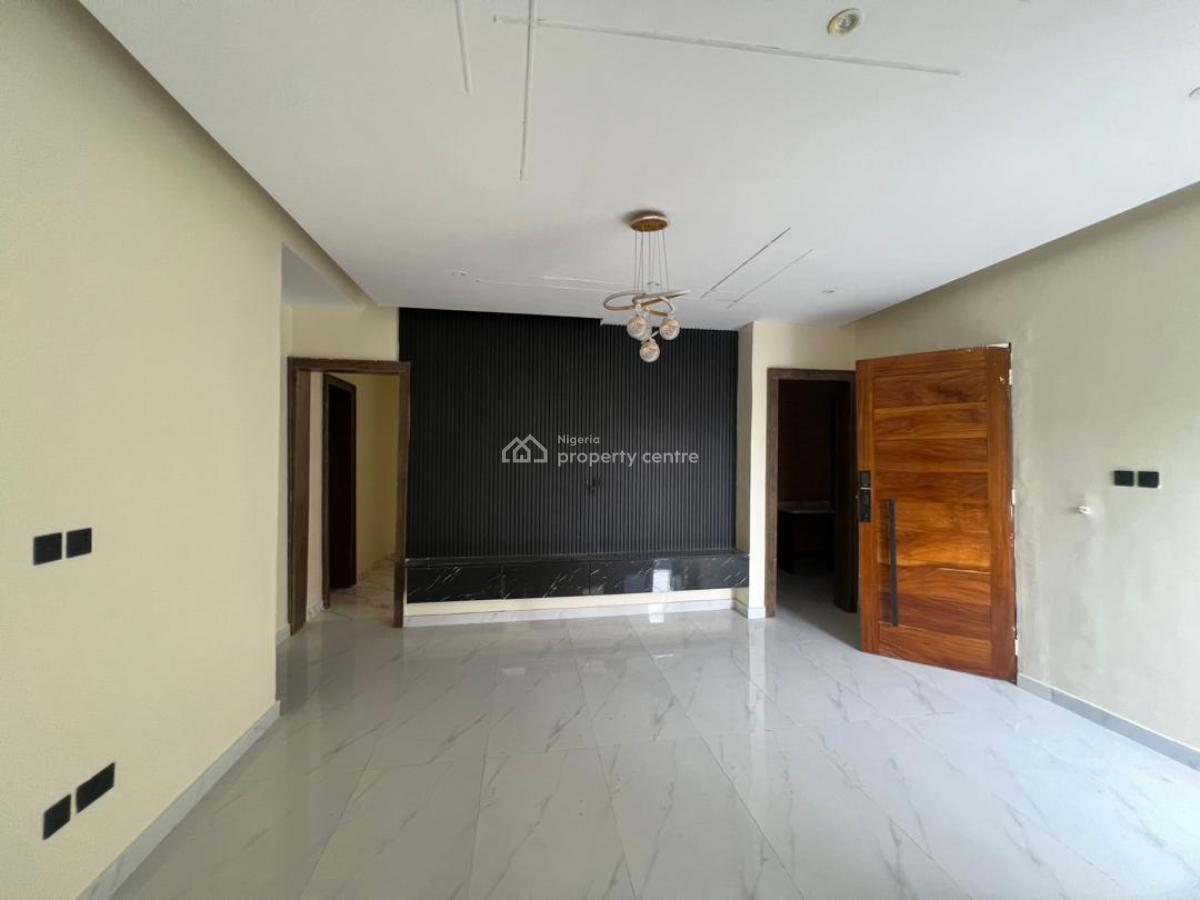 2 Bedrooms Apartments and Bq, Lekki Phase 1, Lekki, Lagos, Flat / Apartment for Sale