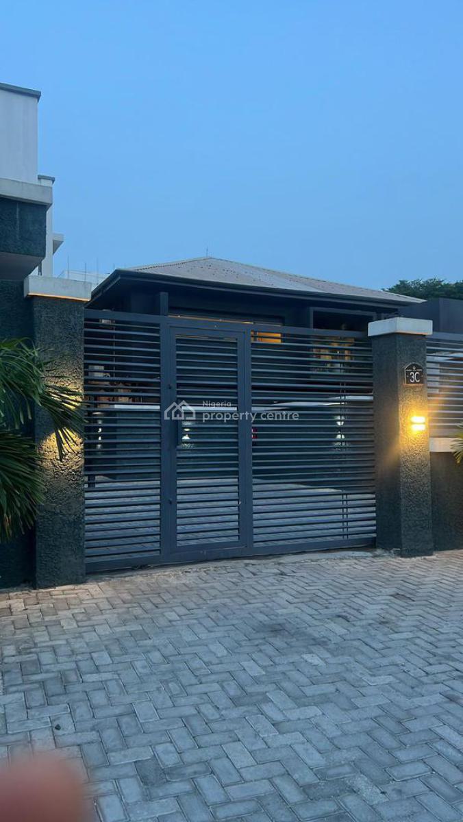 D Blue One Bedroom Luxury Apartment, Lekki, Lekki Phase 1, Lekki, Lagos, Mini Flat (room and Parlour) Short Let