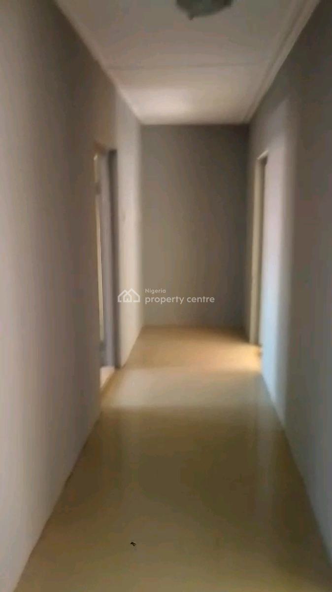 Just Renovated 3 Bedroom, Up Stairs, Packing Space, Gated Compound, Alara Behind Queen College, Alagomeji, Yaba, Lagos, Flat / Apartment for Rent