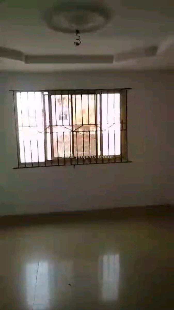 Just Renovated 3 Bedroom, Up Stairs, Packing Space, Gated Compound, Alara Behind Queen College, Alagomeji, Yaba, Lagos, Flat / Apartment for Rent