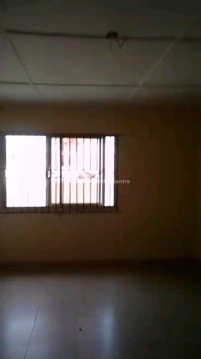 Just Renovated 3 Bedroom, Up Stairs, Packing Space, Gated Compound, Alara Behind Queen College, Alagomeji, Yaba, Lagos, Flat / Apartment for Rent