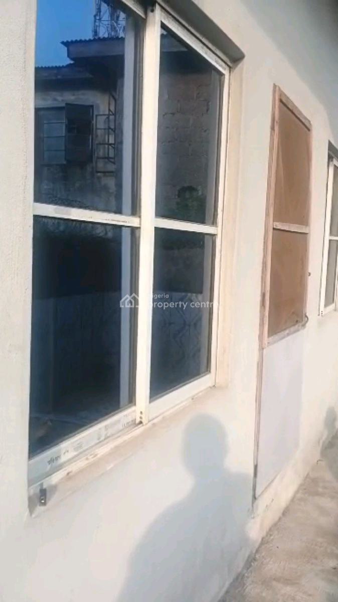 Standard and Spacious Room Self Contain, Iwaya, Yaba, Lagos, Self Contain (single Rooms) for Rent