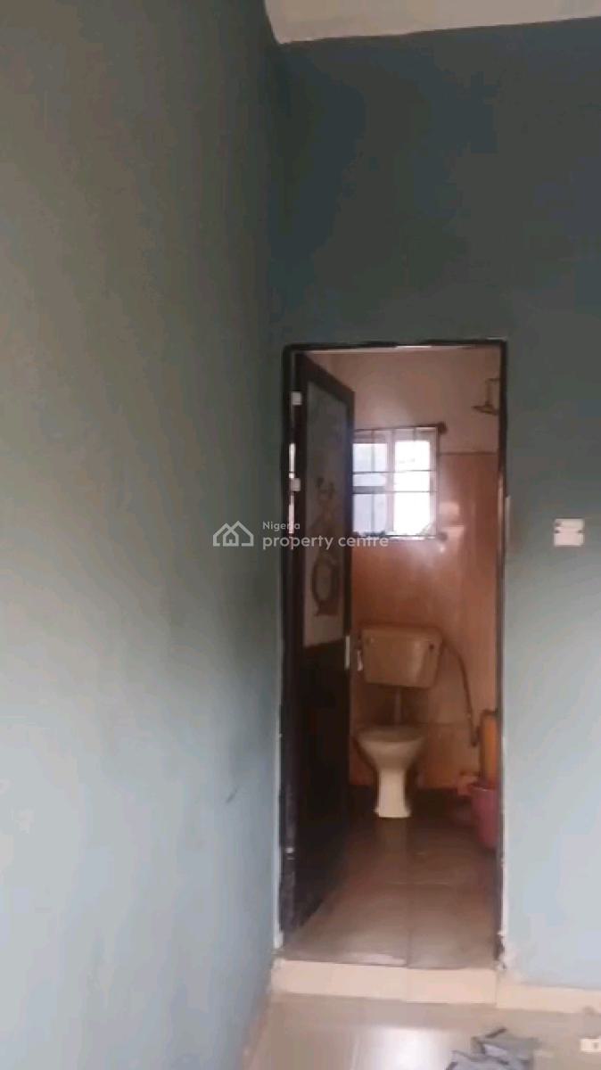 Standard and Spacious Room Self Contain, Iwaya, Yaba, Lagos, Self Contain (single Rooms) for Rent
