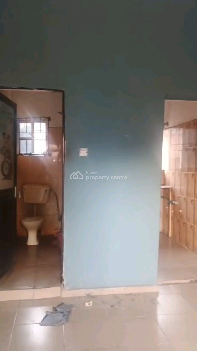 Standard and Spacious Room Self Contain, Iwaya, Yaba, Lagos, Self Contain (single Rooms) for Rent