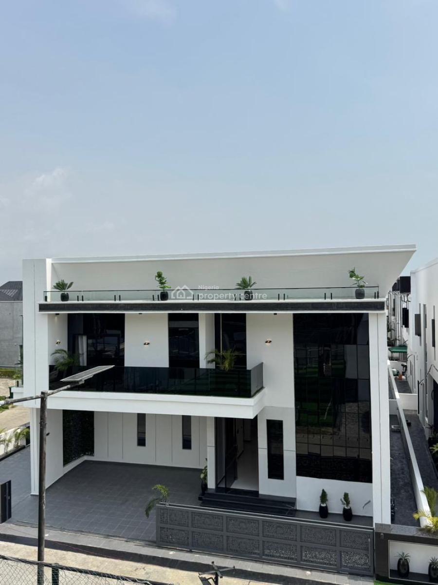 Magnificent 5 Bedrooms with Private Cinema & Pool, Chevron Drive, Lekki, Lagos, Detached Duplex for Sale
