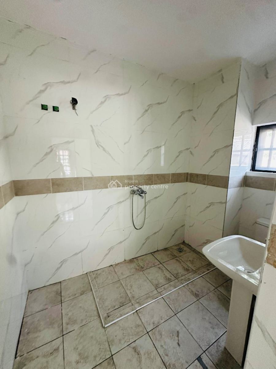 Brand New Spacious 3 Bedroom Apartment, Ikota, Lekki, Lagos, Flat / Apartment for Rent