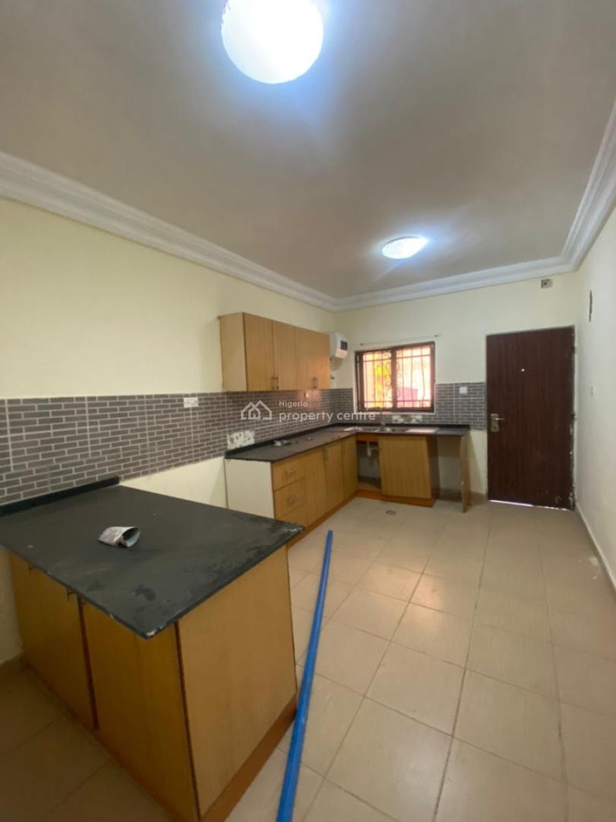 5 Bedroom Terrace Duplex with Bq, Guzape District, Abuja, Terraced Duplex for Rent