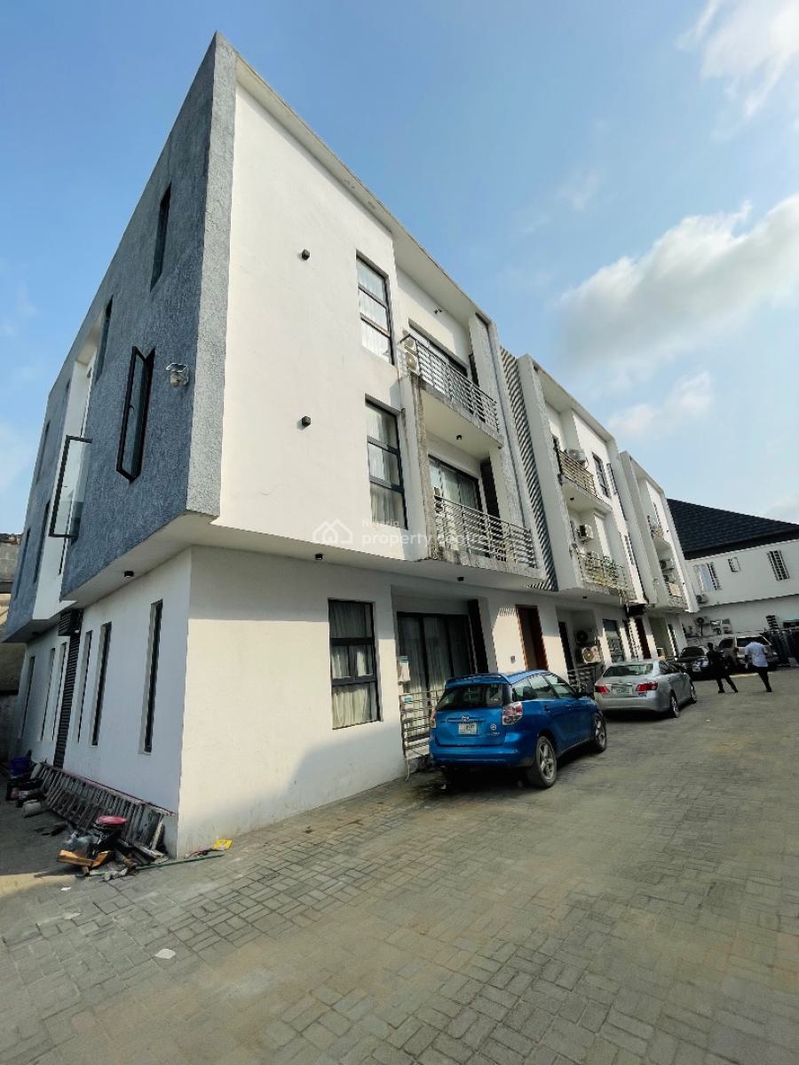 Spacious 2 Bedroom Apartment Suitable for Airbnb, Lekki Conservation Estate, Lekki, Lagos, Block of Flats for Sale