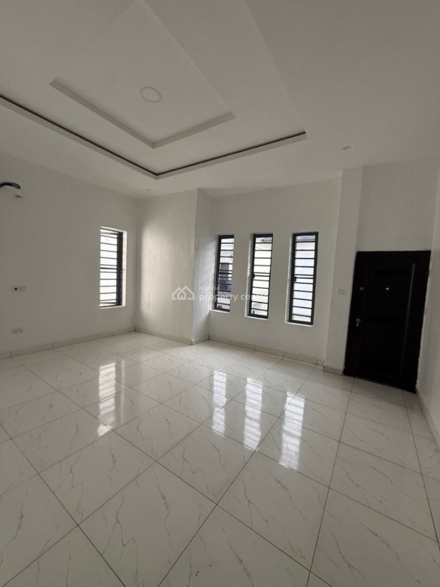 Self Contain Masters, Royal Pine Estate, Lekki Expressway, Lekki, Lagos, Self Contain (single Rooms) for Rent