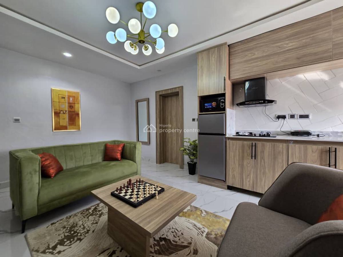 Lovely Fully Furnished & Serviced 1-bedroom, Utako, Abuja, Mini Flat (room and Parlour) Short Let