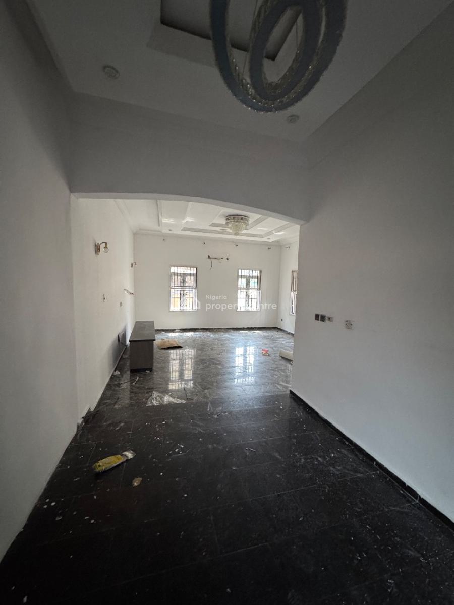 Spacious Self Contain Studio Apartment, Bridgegate Estate, Agungi, Lekki, Lagos, Self Contain (single Rooms) for Rent