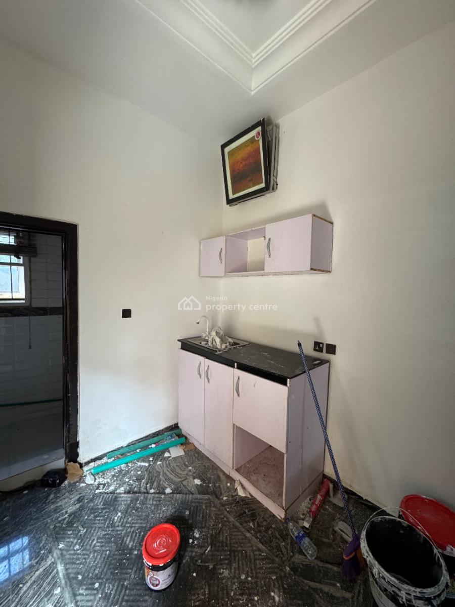 Spacious Self Contain Studio Apartment, Bridgegate Estate, Agungi, Lekki, Lagos, Self Contain (single Rooms) for Rent