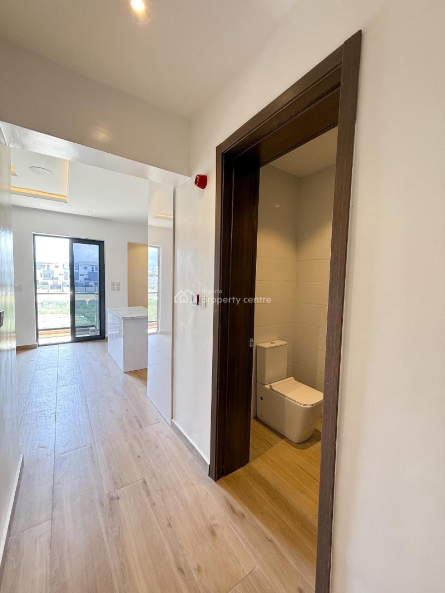 Premium 2 Bedroom Apartment with Bq, Lekki Phase 1, Lekki Phase 1, Lekki, Lagos, Block of Flats for Sale