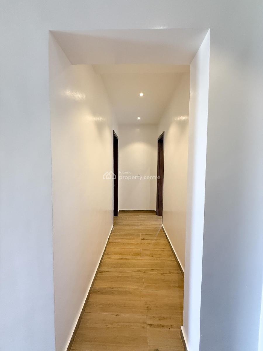 Premium 2 Bedroom Apartment with Bq, Lekki Phase 1, Lekki Phase 1, Lekki, Lagos, Block of Flats for Sale