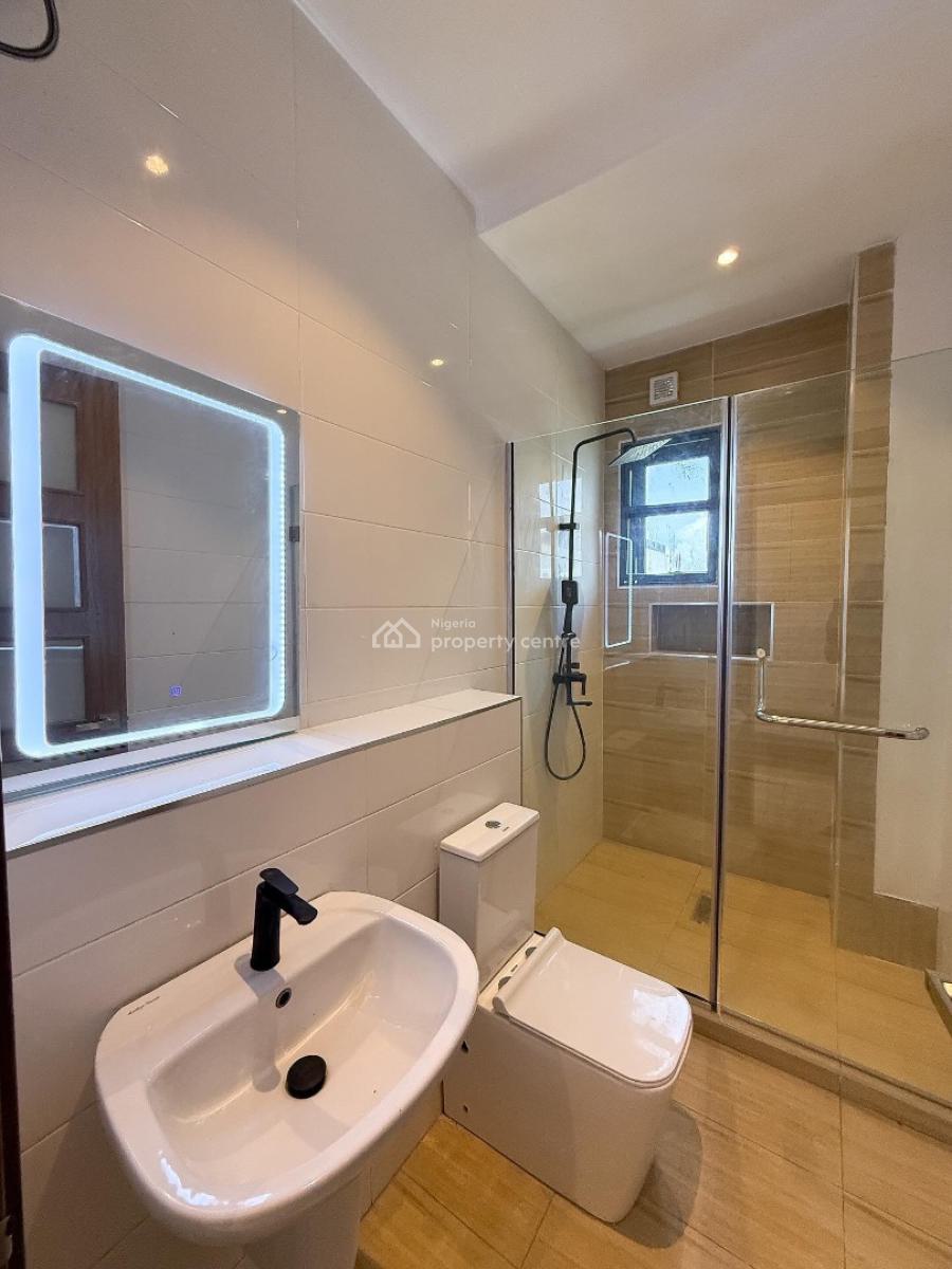 Premium 2 Bedroom Apartment with Bq, Lekki Phase 1, Lekki Phase 1, Lekki, Lagos, Block of Flats for Sale