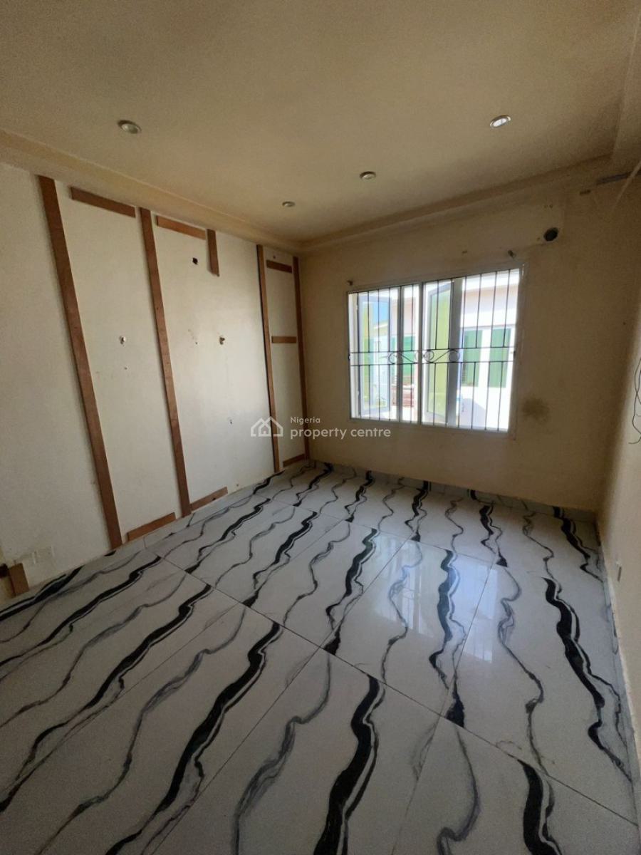 Fully Serviced Luxury 2bedrooms Apartment Upstairs in an Access Code, Cyberville Estate Nike Art Gallery, Ikate, Lekki, Lagos, Flat / Apartment for Rent