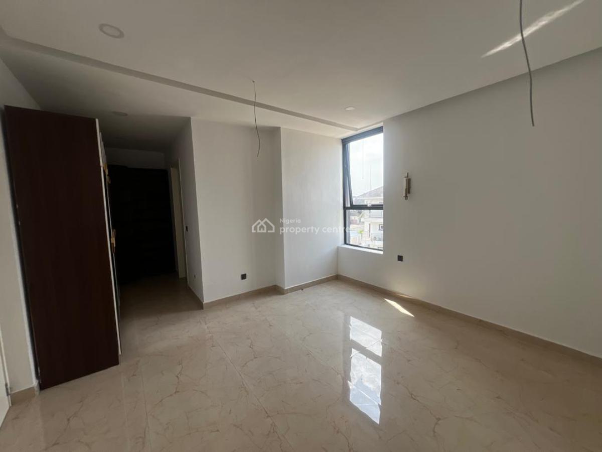 4 Bedroom Maisonette, Lekki Phase 1, Lekki, Lagos, Terraced Duplex for Sale