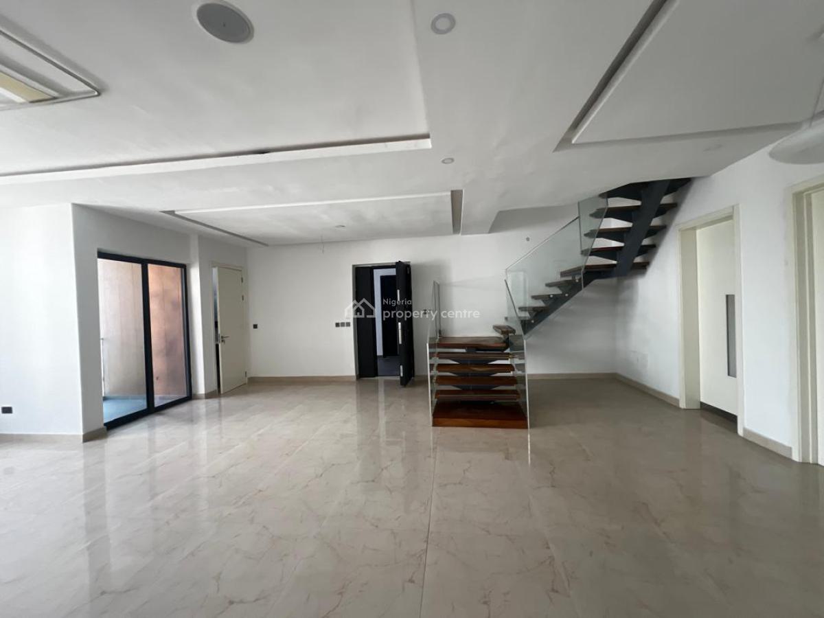 4 Bedroom Maisonette, Lekki Phase 1, Lekki, Lagos, Terraced Duplex for Sale