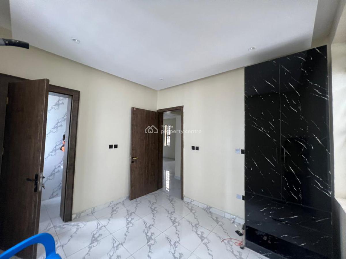 3 Bedroom Apartment, Lekki Phase 1, Lekki Phase 1, Lekki, Lagos, Flat / Apartment for Sale
