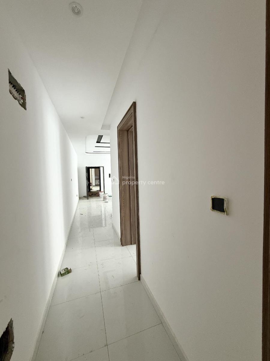 Lovely 2 Bedroom Apartment with Bq, Ikate, Lekki, Lagos, Block of Flats for Sale