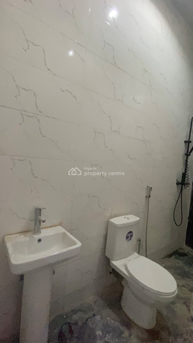 Newly Built 4 Bedroom Semi-detached Duplex + Bq, Maitama Extension (mpape), Mpape, Abuja, Semi-detached Duplex for Rent