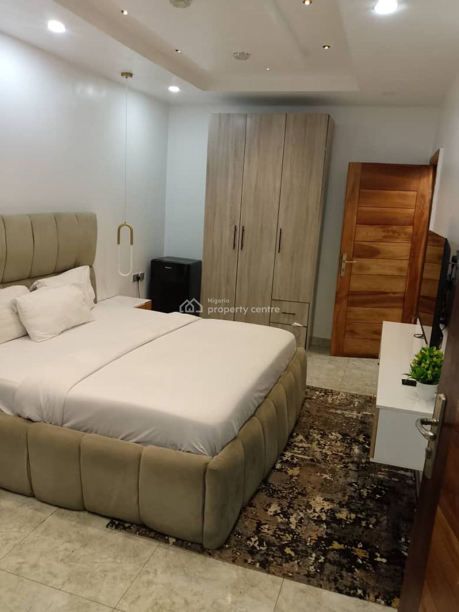 Serviced Room and Parlour Upstairs with 24hrs Light, Ikate, Lekki, Lagos, Mini Flat (room and Parlour) for Sale