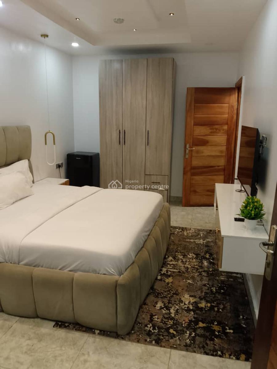 Serviced Room and Parlour Upstairs with 24hrs Light, Ikate, Lekki, Lagos, Mini Flat (room and Parlour) for Sale