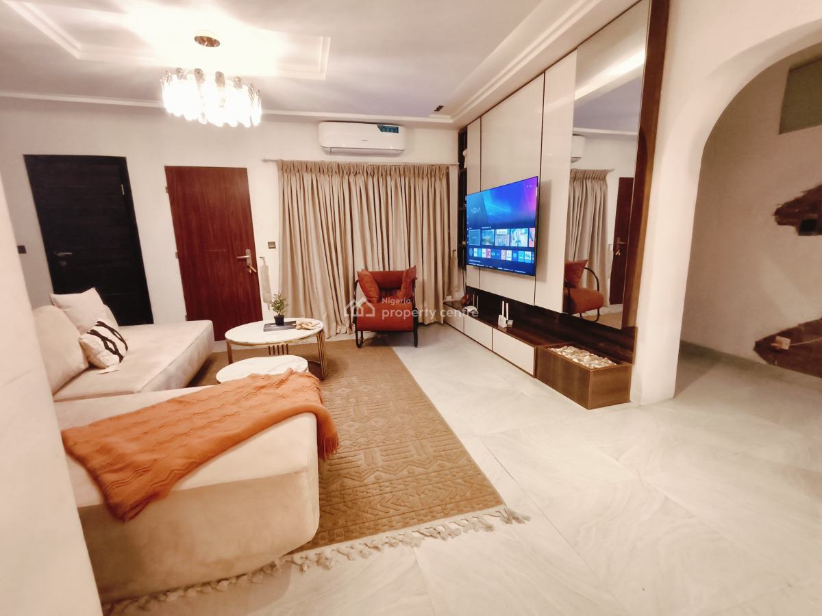 Exquisite 2 Bedroom Apartment, Lekki Phase 1, Lekki Phase 1, Lekki, Lagos, Flat / Apartment Short Let
