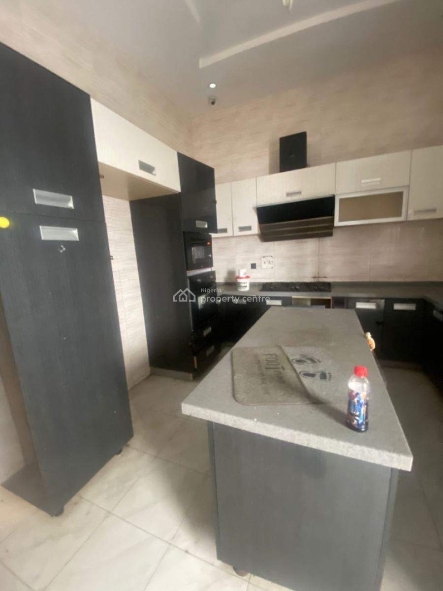 Standard Downstairs Bedroom in a Shared Apartment { Video}, Oral Estate, Ikota, Lekki, Lagos, Self Contain (single Rooms) for Rent