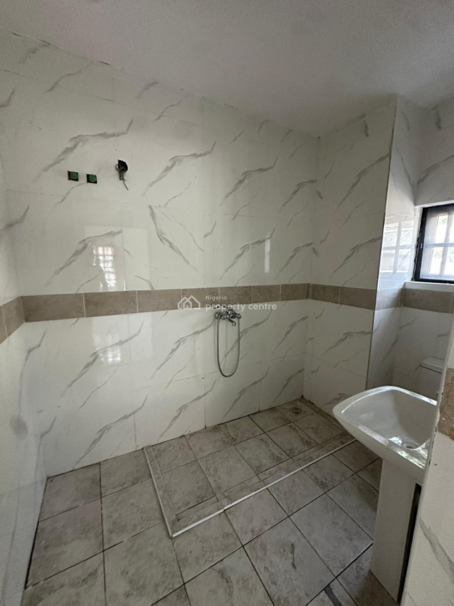 Standard 3 Bedroom Flat, Ikota, Lekki, Lagos, Flat / Apartment for Rent