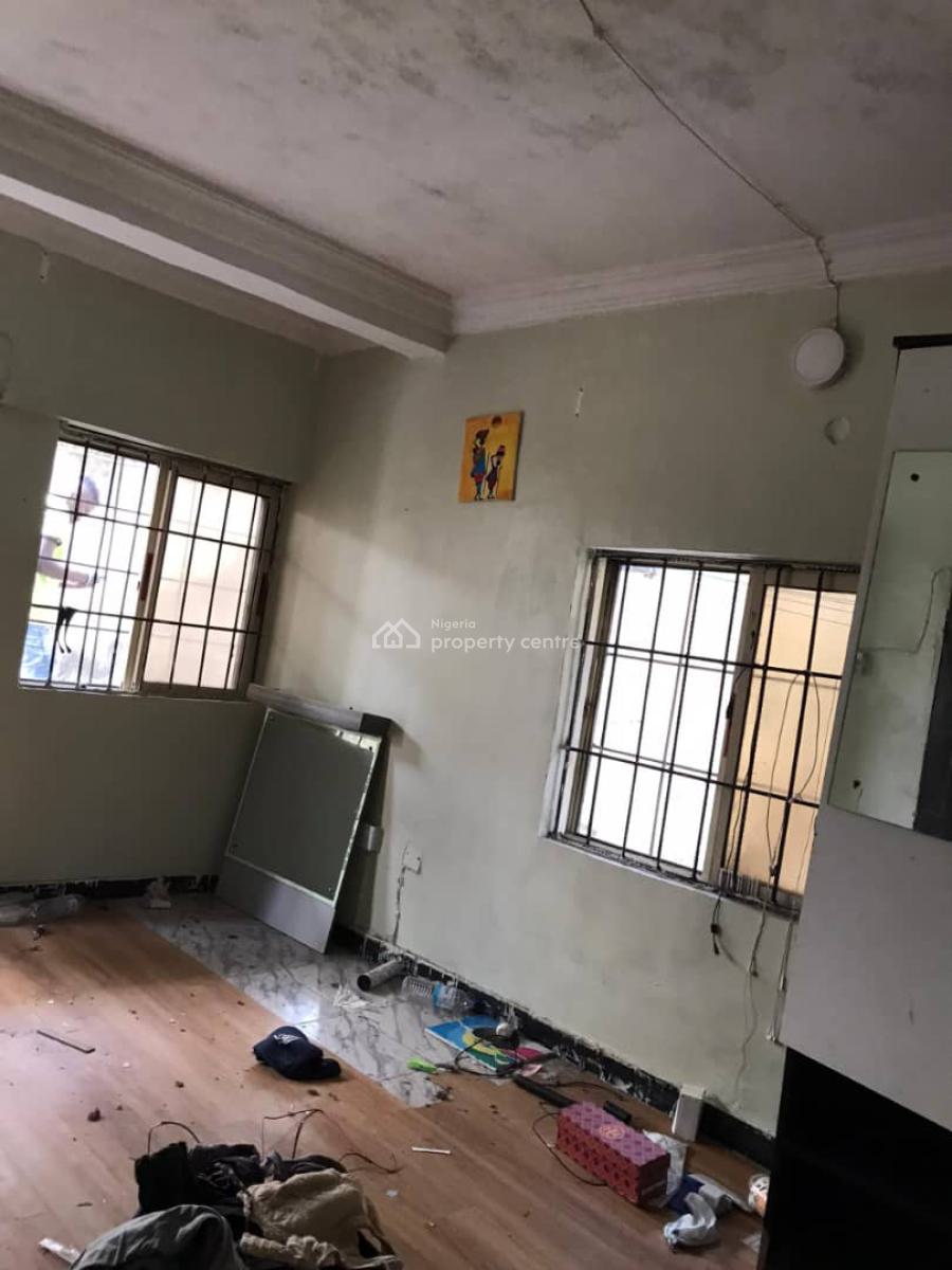 Service Self Contain, Lekki Phase 1 Proper, Lekki Phase 1, Lekki, Lagos, Self Contain (single Rooms) for Rent