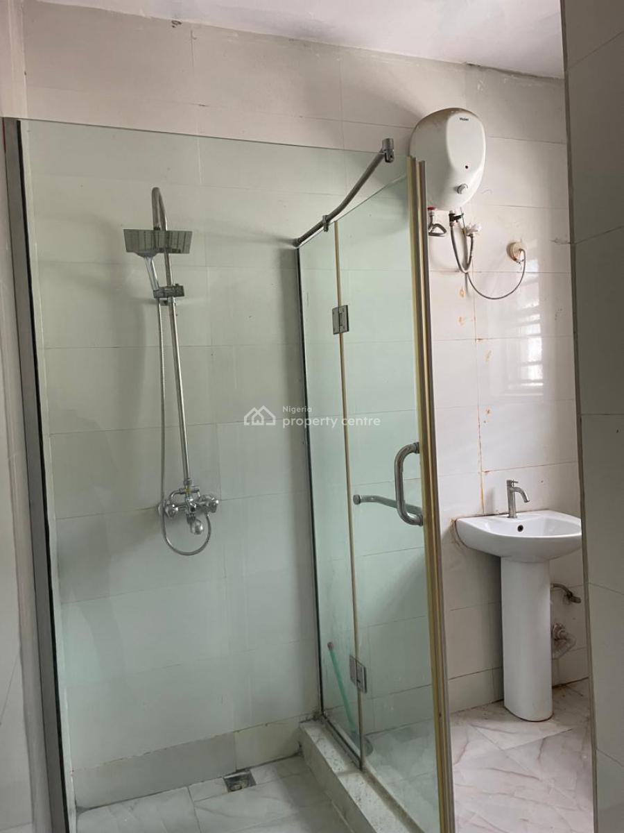 4 Bedrooms with Bq, Chevron, Lekki Expressway, Lekki, Lagos, Semi-detached Duplex for Rent