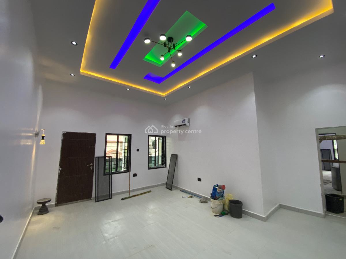 Luxury 5 Bedrooms, 2nd Avenue, Gwarinpa, Abuja, Semi-detached Duplex for Sale