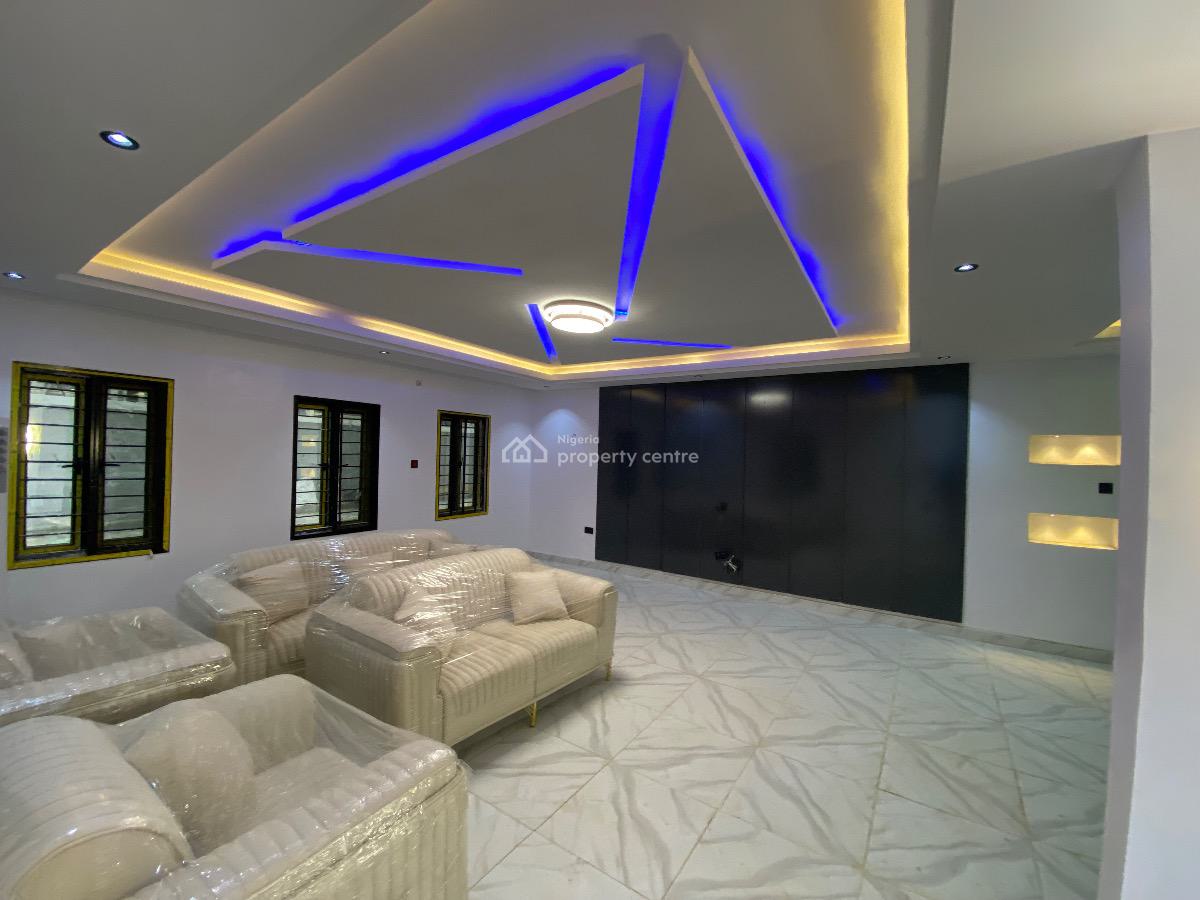 Luxury 5 Bedrooms, 2nd Avenue, Gwarinpa, Abuja, Semi-detached Duplex for Sale