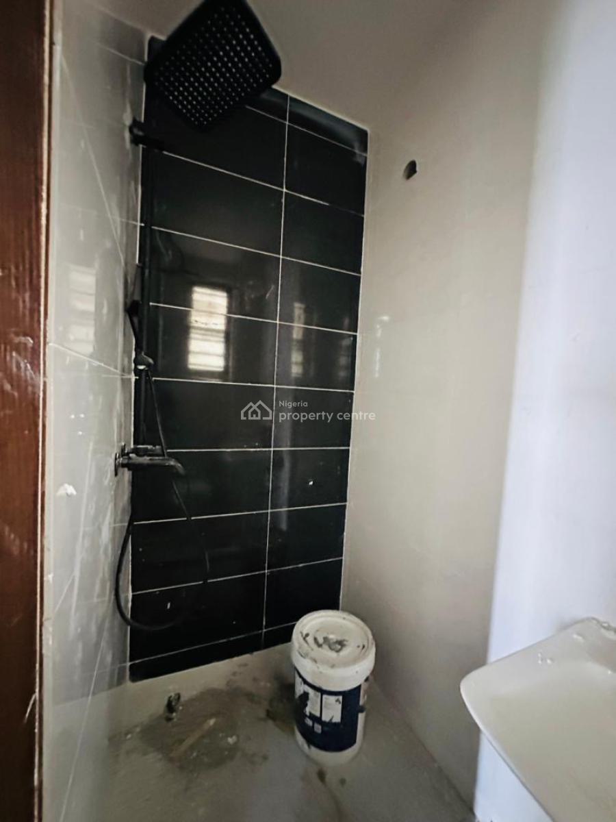 2 Bedroom Apartment, Ologolo, Lekki, Lagos, Flat / Apartment for Sale