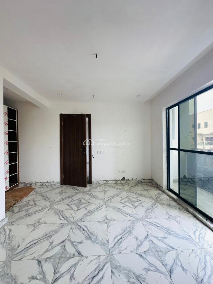 2 Bedroom Apartment, Ologolo, Lekki, Lagos, Flat / Apartment for Sale