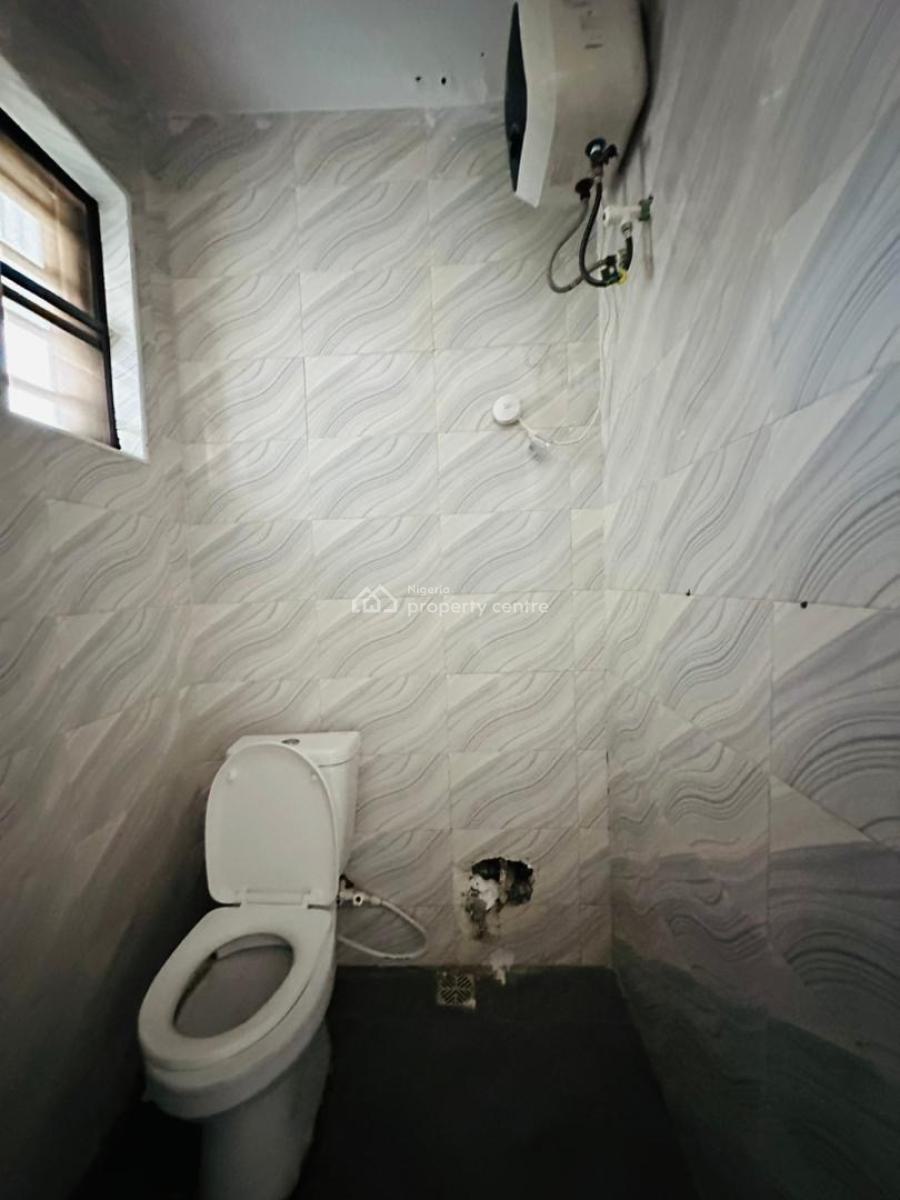 2 Bedroom Apartment, Ologolo, Lekki, Lagos, Flat / Apartment for Sale