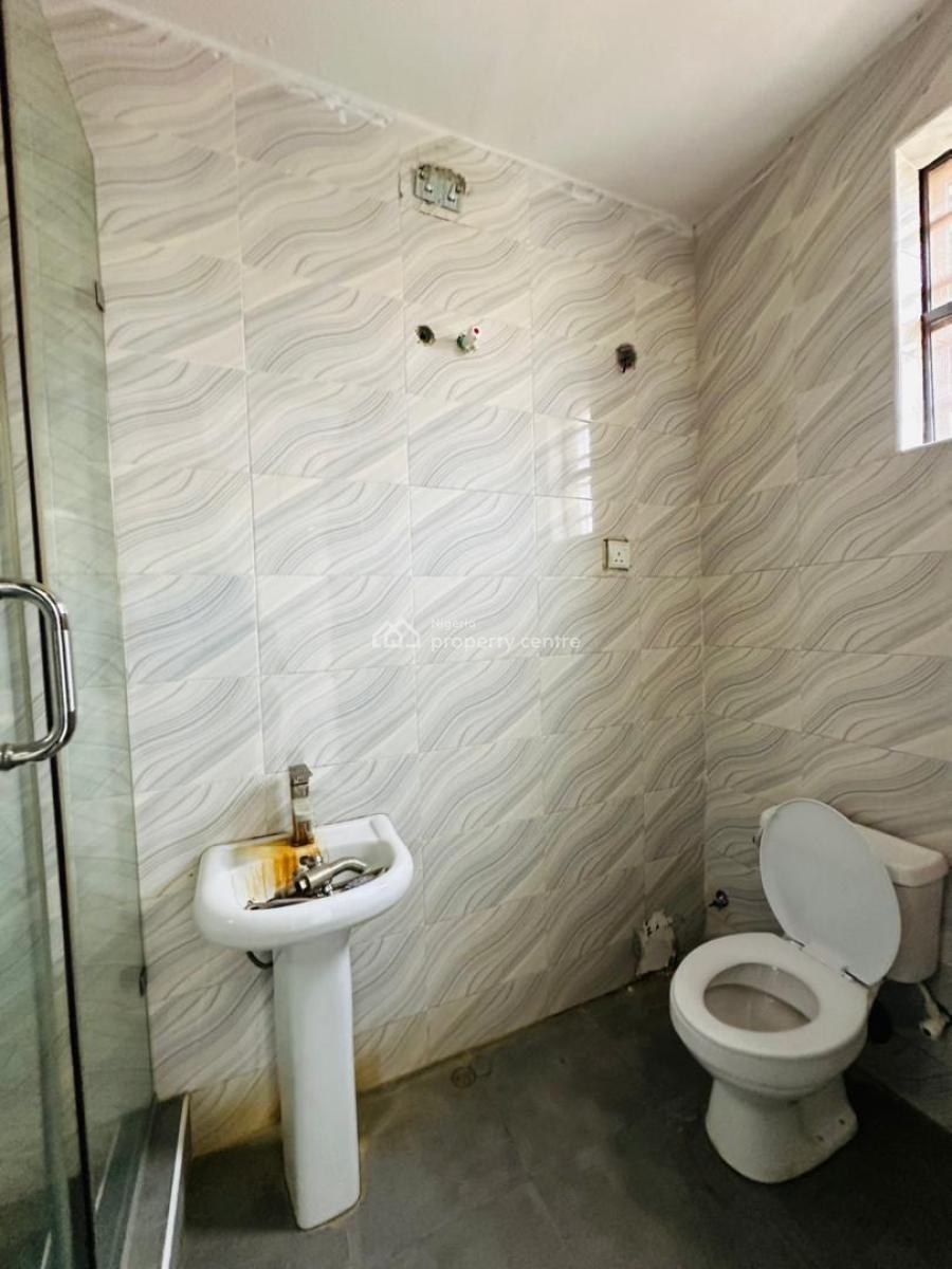 2 Bedroom Apartment, Ologolo, Lekki, Lagos, Flat / Apartment for Sale