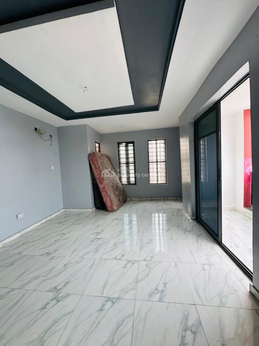 2 Bedroom Apartment, Ologolo, Lekki, Lagos, Flat / Apartment for Sale
