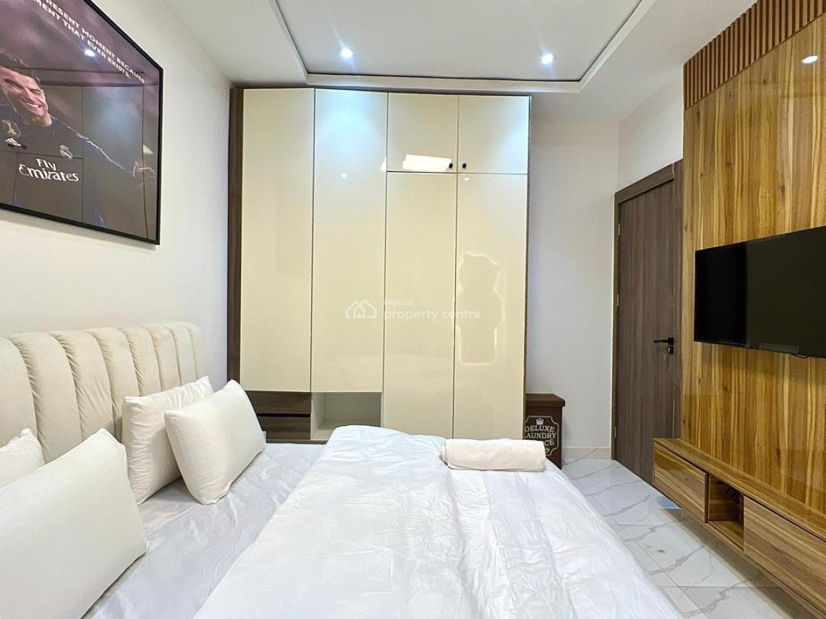 3 Bedrooms Terrace Duplex with Swimming Pool, Air Hockey and Children, Lekki Phase 1, Lekki, Lagos, Flat / Apartment Short Let