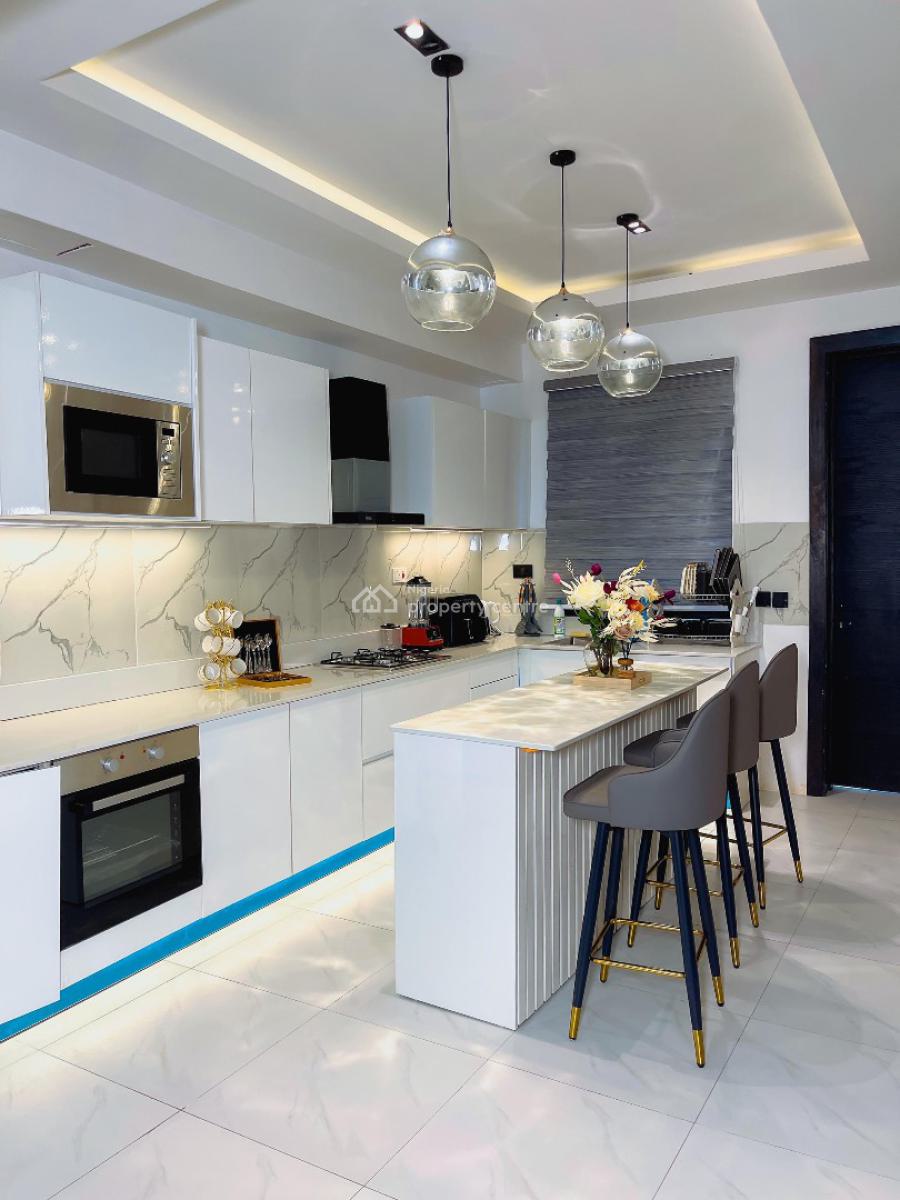 Brand New 2 Bedroom Penthouse Apartment with Ps5, Cinema and Swimming, Lekki Phase 1, Lekki, Lagos, Flat / Apartment Short Let