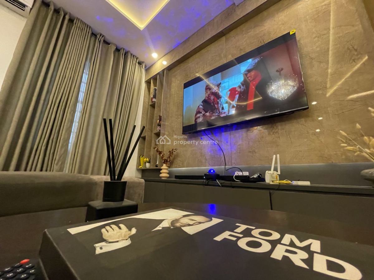 Beautiful 2bedrooms Apartment with Pool, Ikate, Lekki, Lagos, Flat / Apartment Short Let