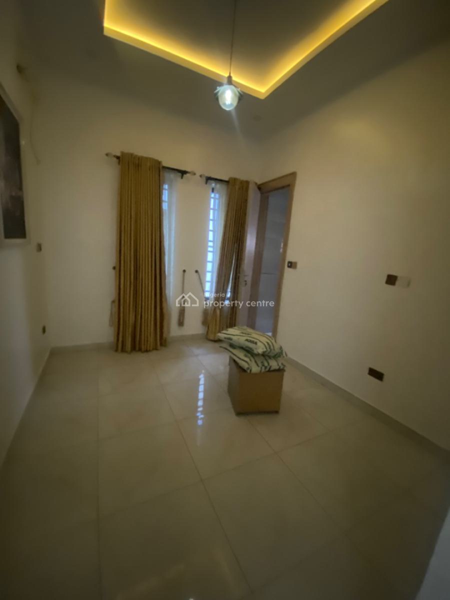 Not Furnished/ 4 Bedrooms Semi Detached Duplex with Bq, Orchid Road Lekki, Lekki Phase 2, Lekki, Lagos, Semi-detached Duplex for Rent