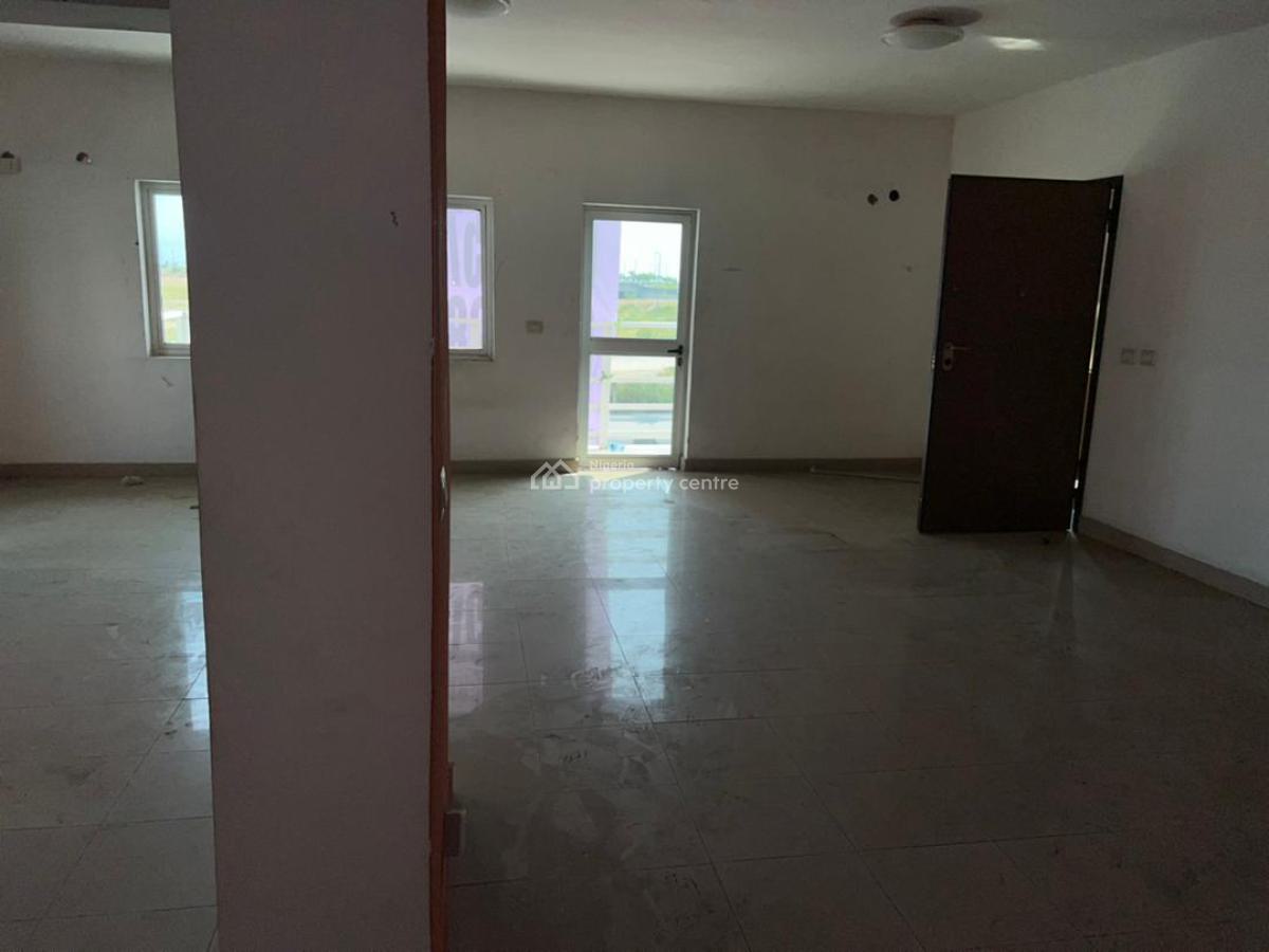 18 Units of Three (3) Bedroom Apartment with En-suite Rest Rooms, Victoria Island (vi), Lagos, Flat / Apartment for Rent