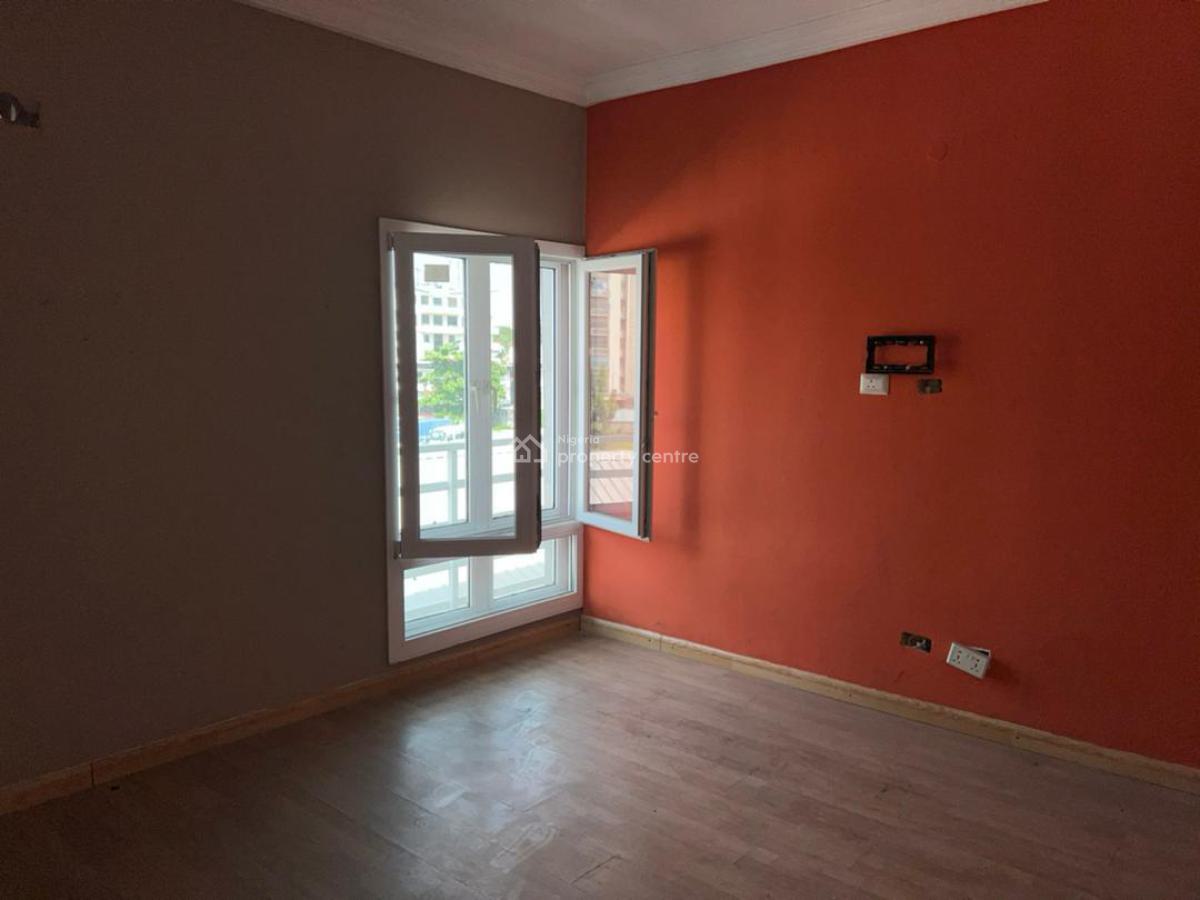 18 Units of Three (3) Bedroom Apartment with En-suite Rest Rooms, Victoria Island (vi), Lagos, Flat / Apartment for Rent