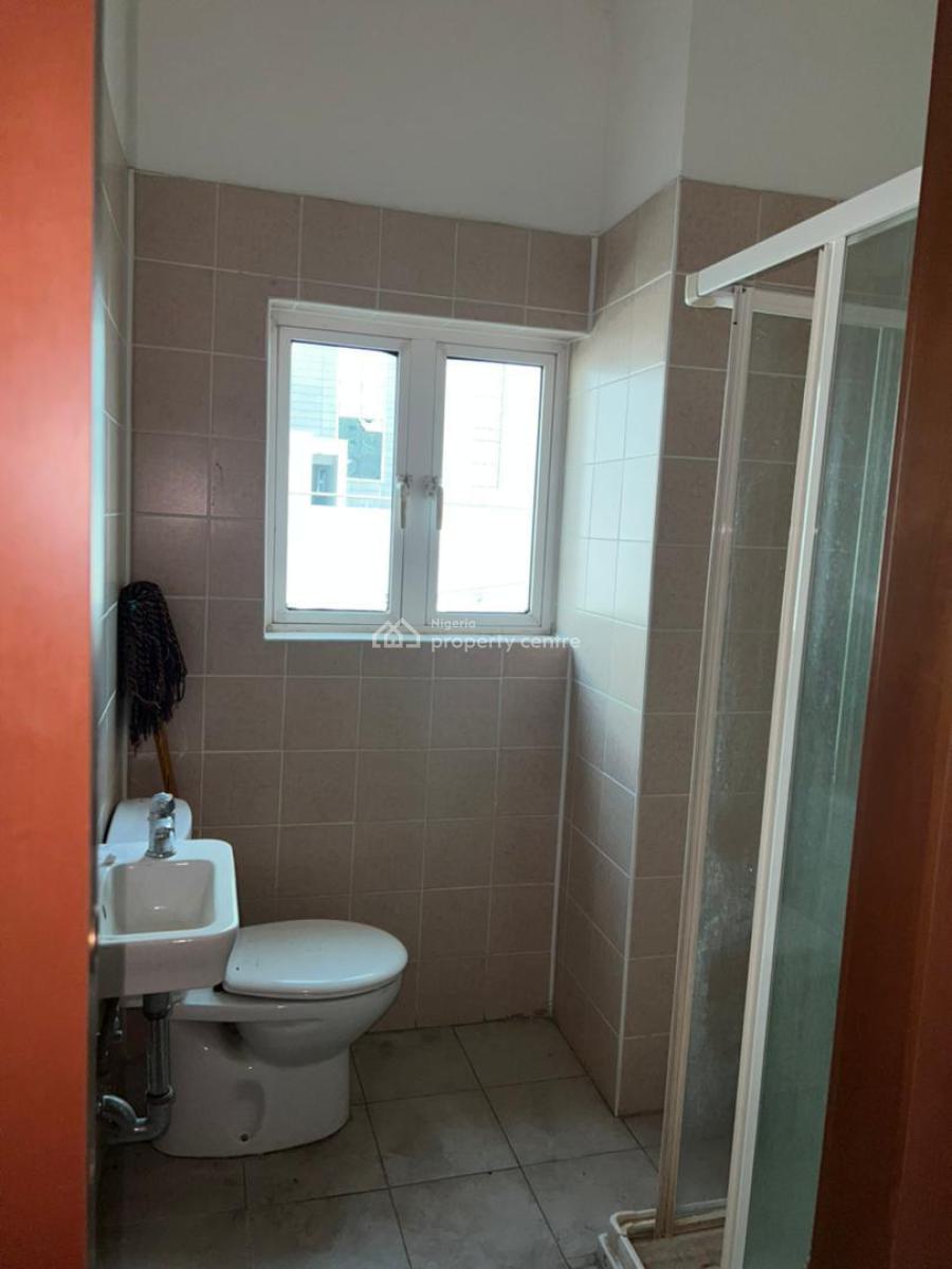 18 Units of Three (3) Bedroom Apartment with En-suite Rest Rooms, Victoria Island (vi), Lagos, Flat / Apartment for Rent