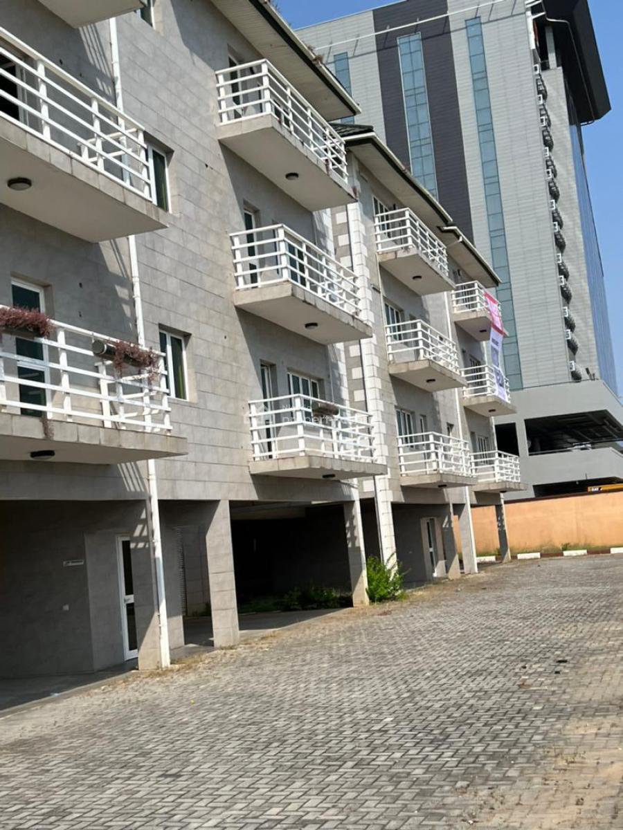 18 Units of Three (3) Bedroom Apartment with En-suite Rest Rooms, Victoria Island (vi), Lagos, Flat / Apartment for Rent