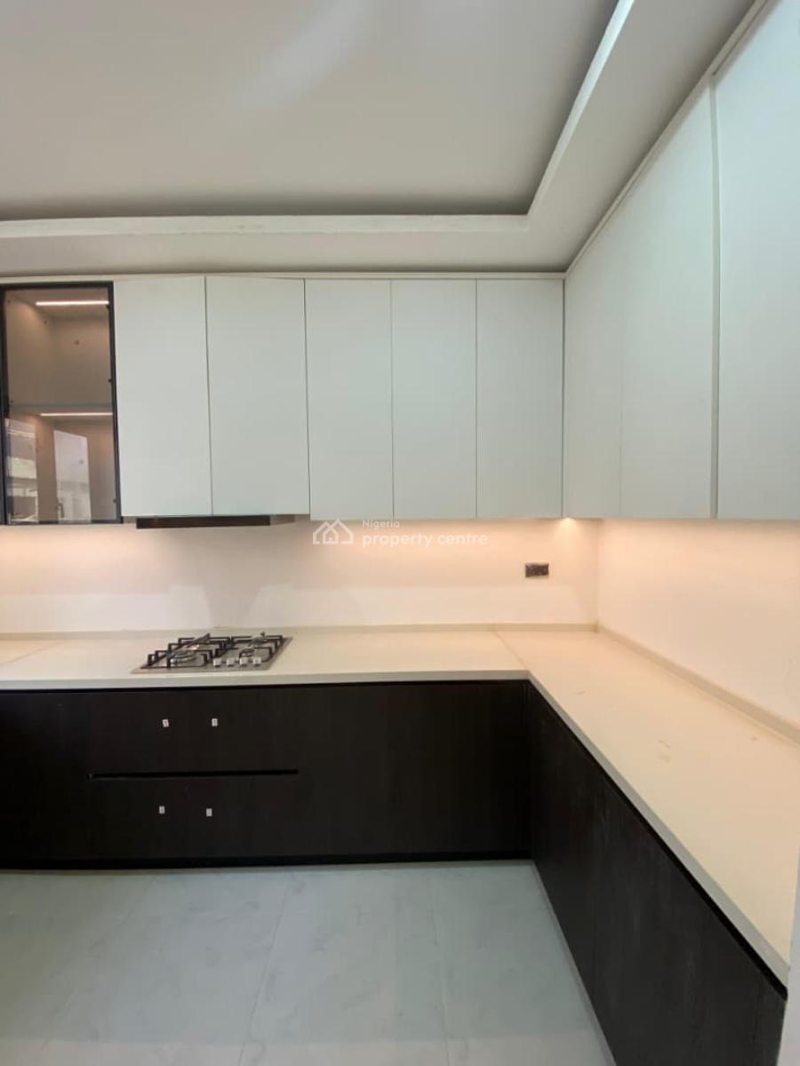 Gorgeous 4 Bedroom Semi Detached Duplex with a Bq, Lekki Phase 1, Lekki, Lagos, House for Sale